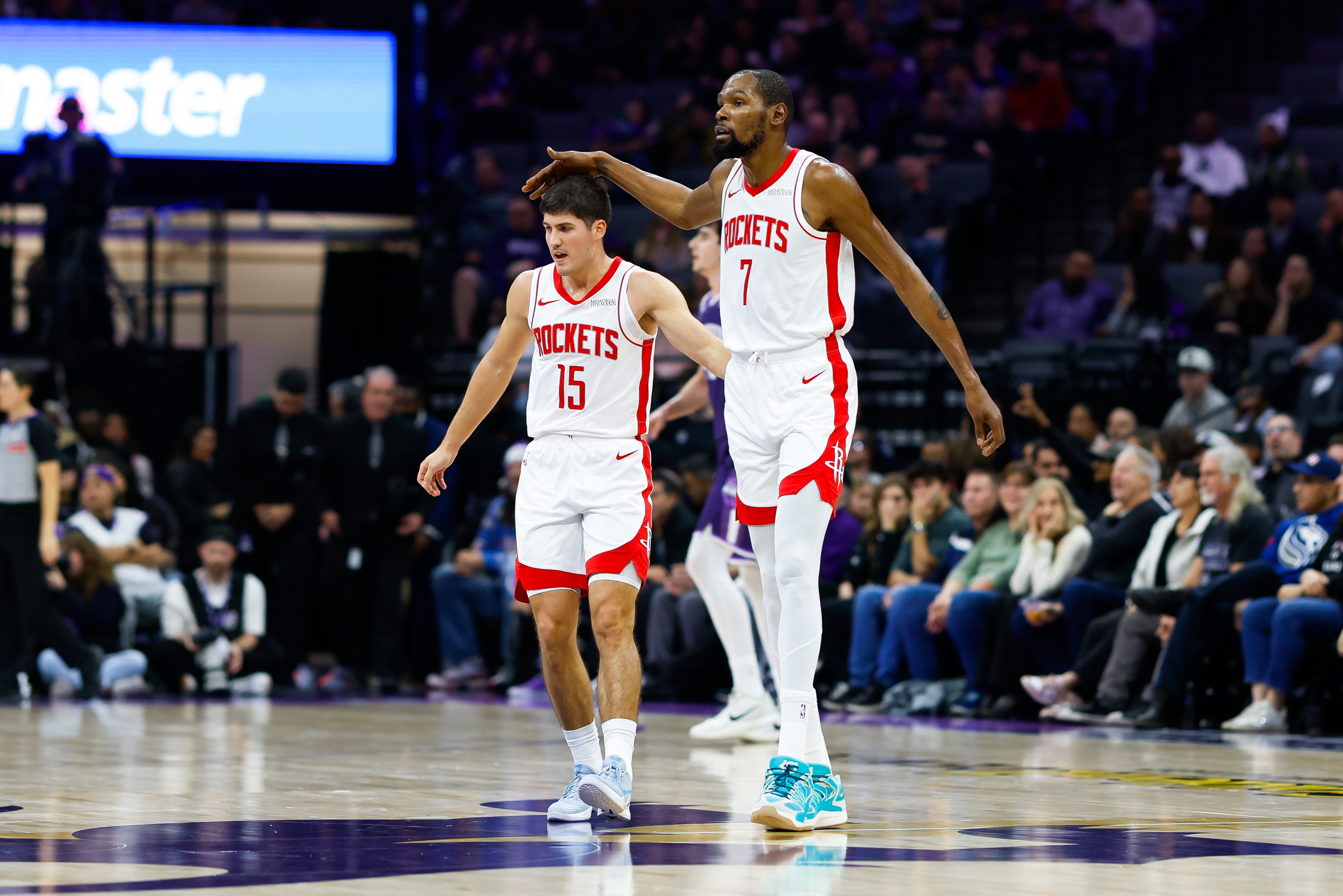 棋牌游戏-KD日常夸奖谢泼德：他能突能投&amp;防守积极 为其他人打开了空间