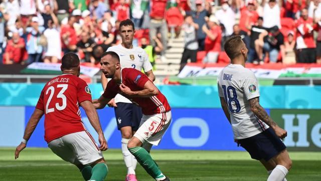 在线棋牌-梁宏业：只会打反击的法国队缺个帕耶